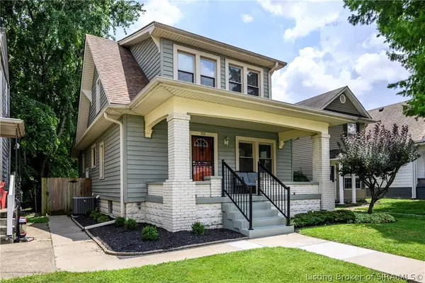 222 E Maple Street, Jeffersonville, IN 47130