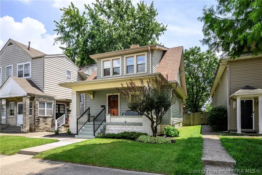222 E Maple Street, Jeffersonville, IN 47130 - #2
