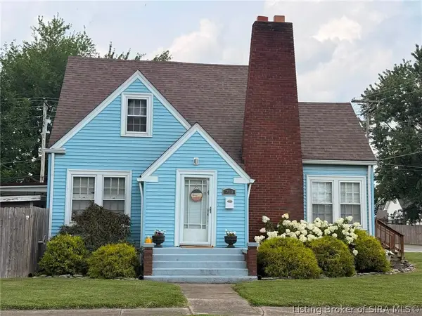 718 W Walnut Street, Scottsburg, IN 47170