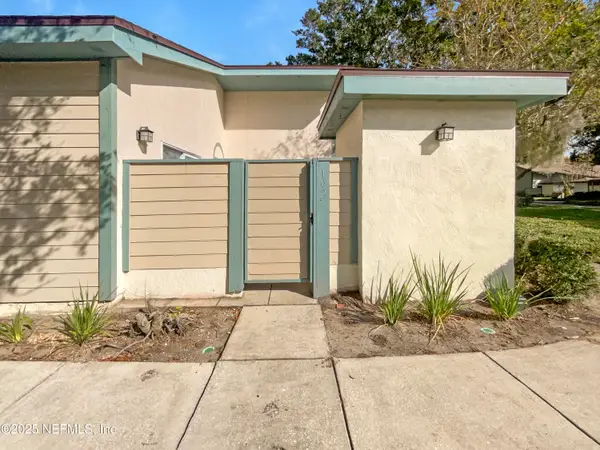 102 Courageous N Court #102, Jacksonville, FL 32233