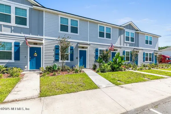 8217 Watercourse Way, Jacksonville, FL 32211