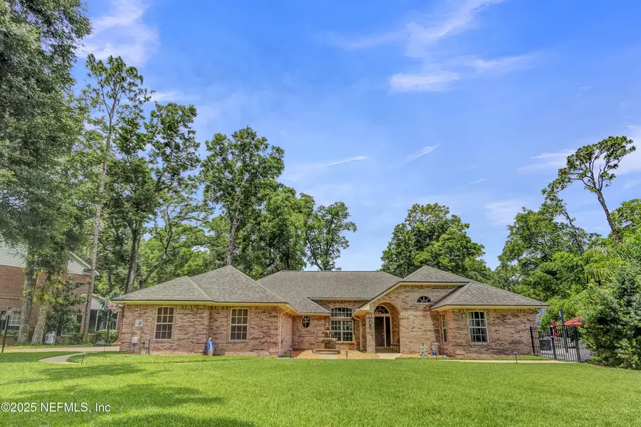 3672 St Andrews Court, Green Cove Springs, FL 32043 - Image #2