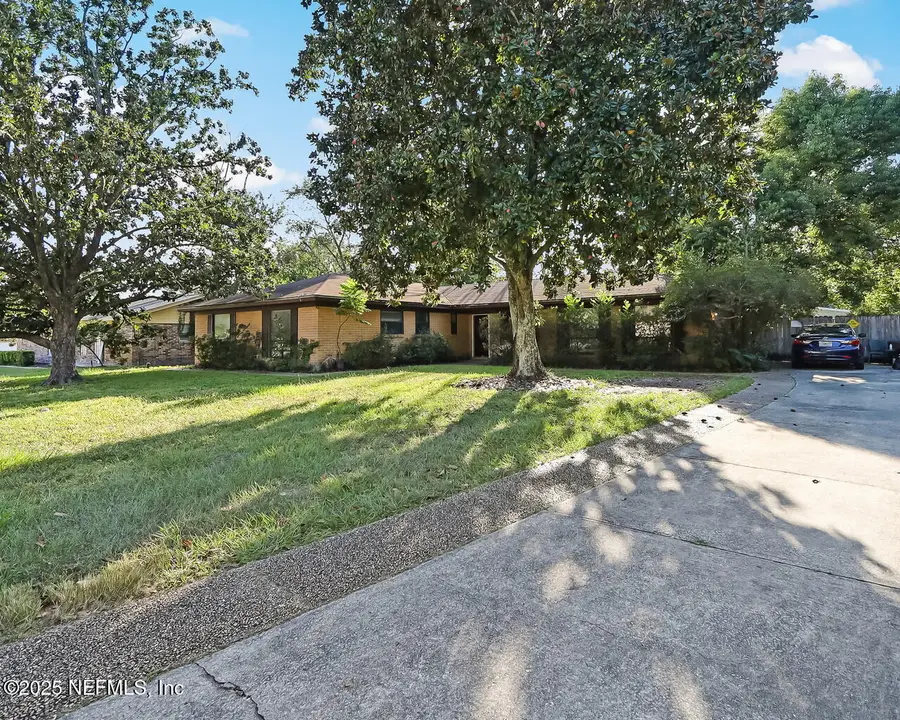 675 Bowie Boulevard, Orange Park, FL 32073 - Image #2