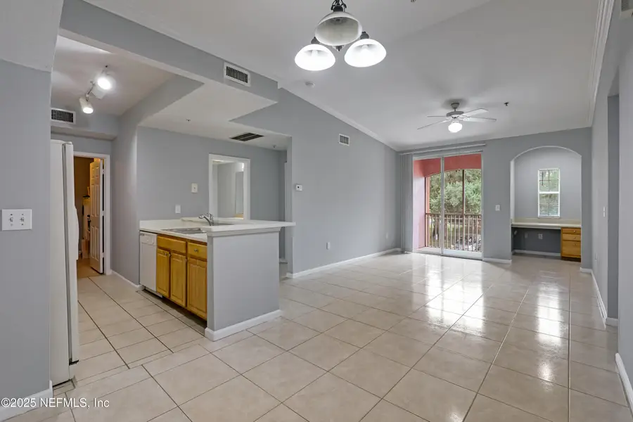 10075 Gate N Parkway #812, Jacksonville, FL 32246 - Image #2