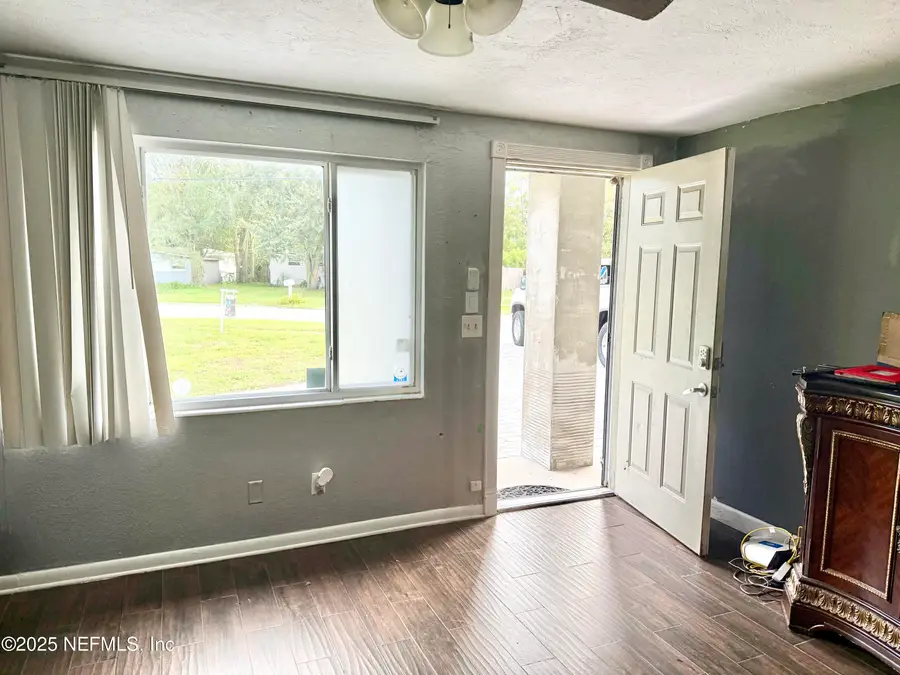 185 Lester Drive, Orange Park, FL 32073 - Image #3