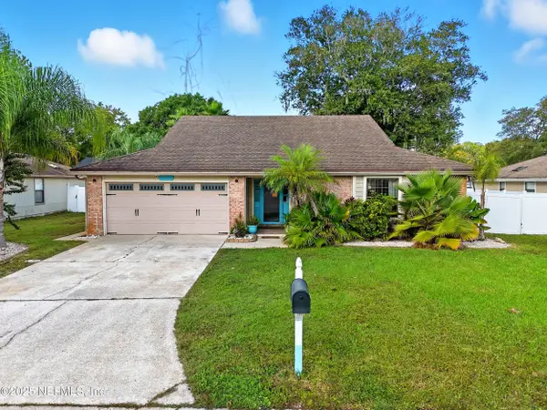 10240 Huntington Forest E Boulevard, Jacksonville, FL 32257