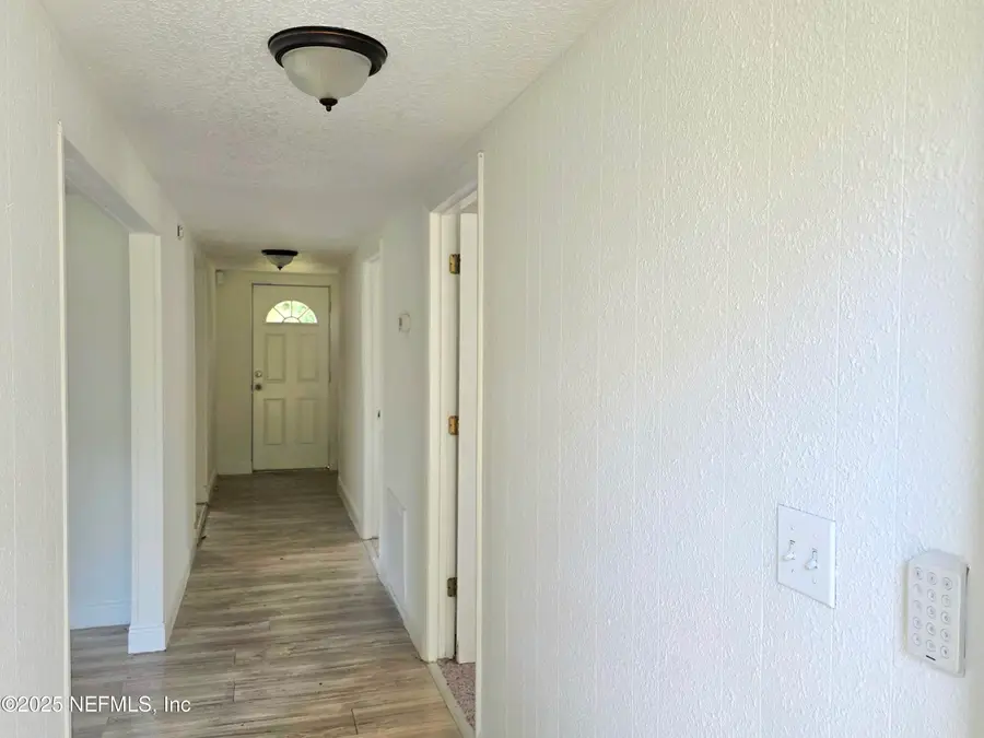 10221 Beam Street, Jacksonville, FL 32218 - Image #3