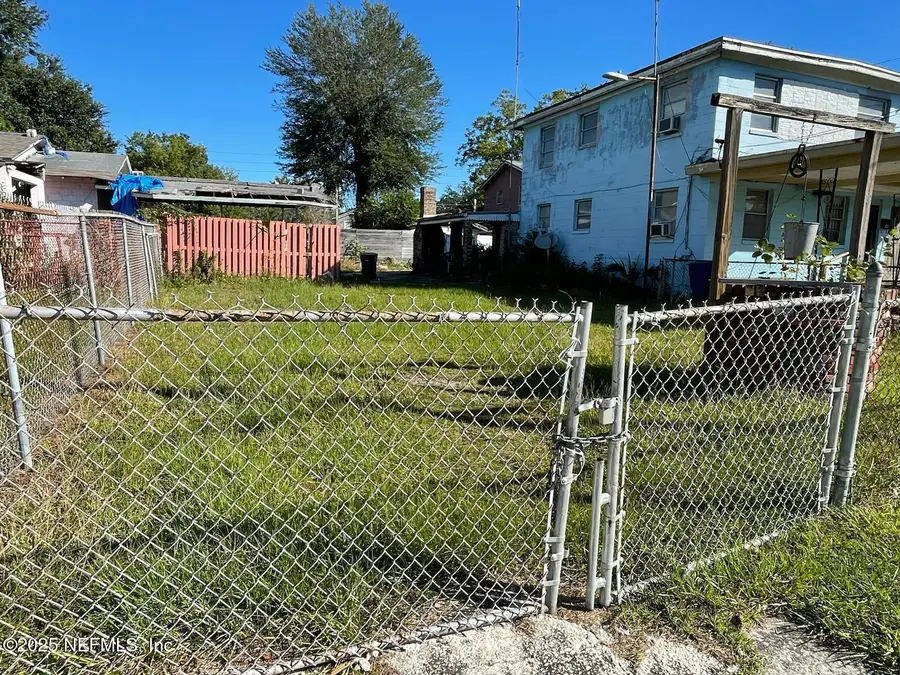 1163 W 5th Street, Jacksonville, FL 32209 - Image #2