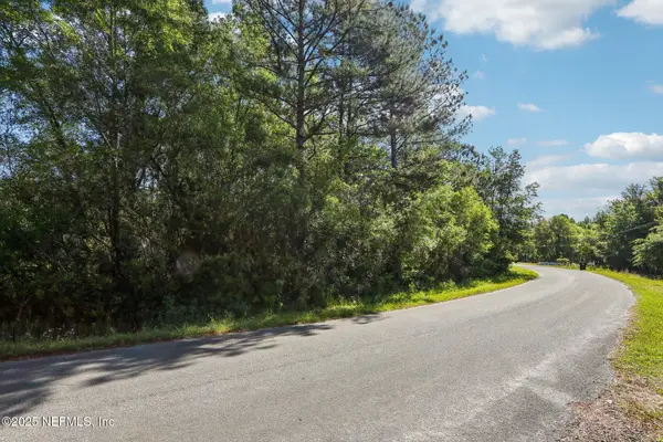 2482 Oleander Avenue, Middleburg, FL 32068