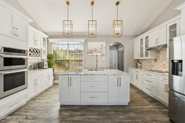 2955 Ravine Hill Drive, Middleburg, FL 32068