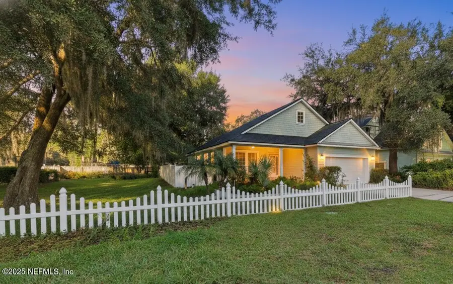 2010 Paradise Oaks Court, Jacksonville, FL 32233 - Image #2