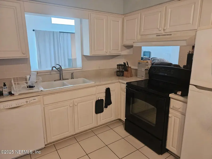 3332 Kegler Drive, Jacksonville, FL 32216 - Image #2