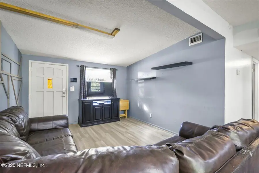 7535 Legrande S Street, Jacksonville, FL 32244 - Image #3
