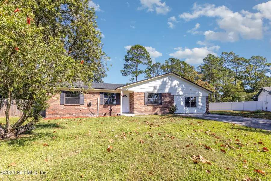 201 N Teakwood Circle, Middleburg, FL 32068 - Image #2