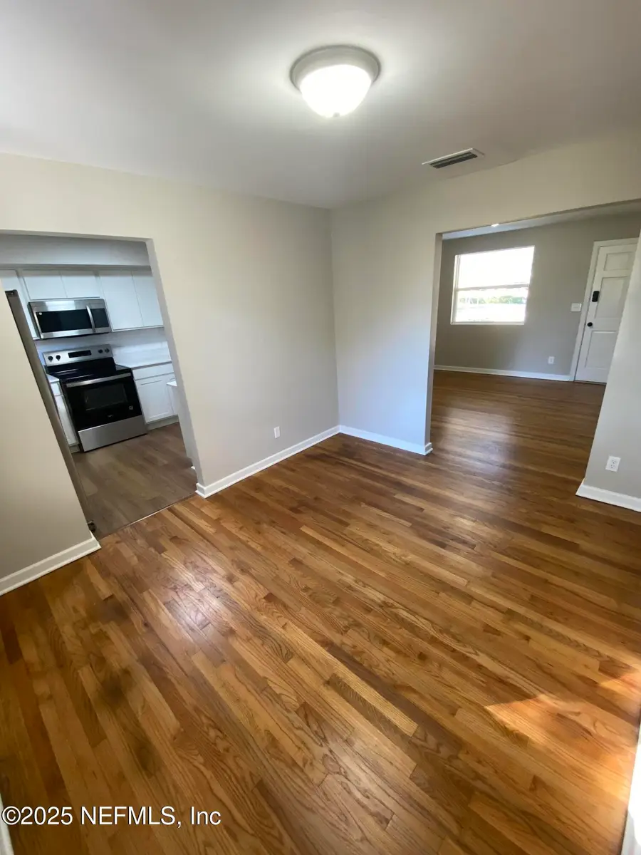 11205 Andrea Drive, Jacksonville, FL 32218 - Image #2