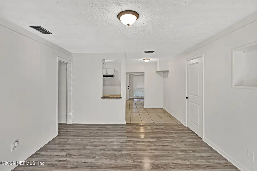 6453 Burgundy S Road, Jacksonville, FL 32210 - Image #3