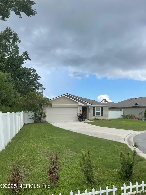 12195 Breeze Court, Jacksonville, FL 32218