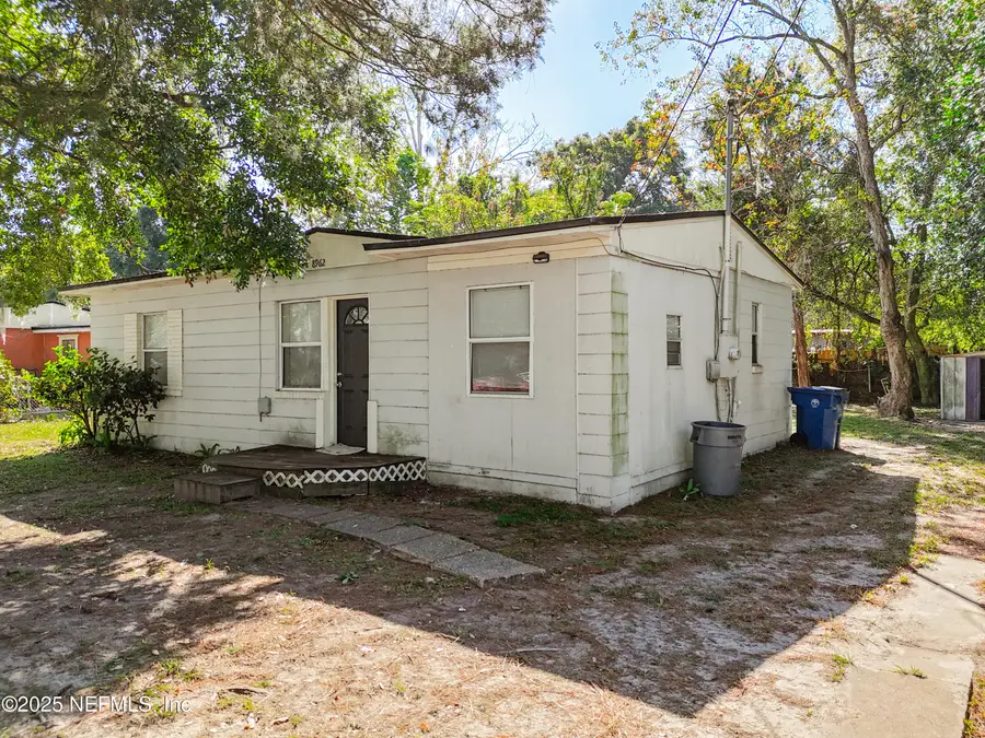 8962 Monroe Avenue, Jacksonville, FL 32208 - Image #2
