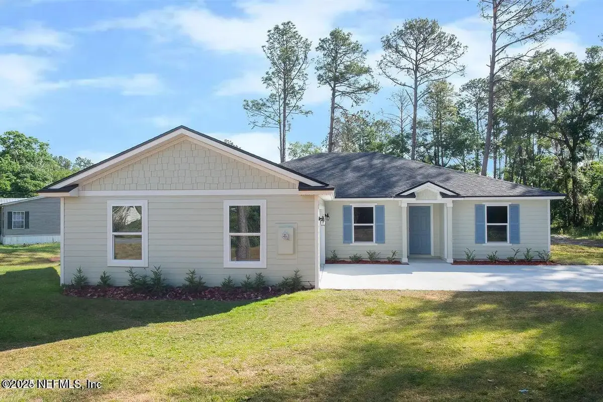 102 Landmark Avenue, Satsuma, FL 32189 - Image #1