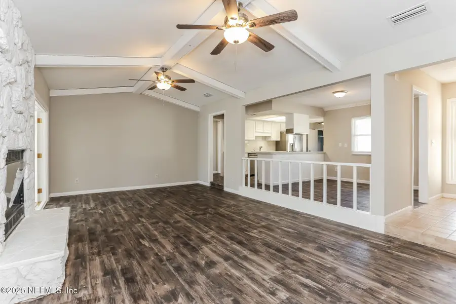 443 Holiday Hill W Circle, Jacksonville, FL 32216 - Image #3