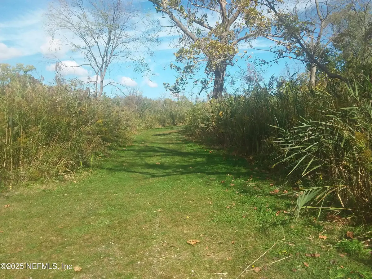 109 Garden Place, Satsuma, FL 32189 - Image #1