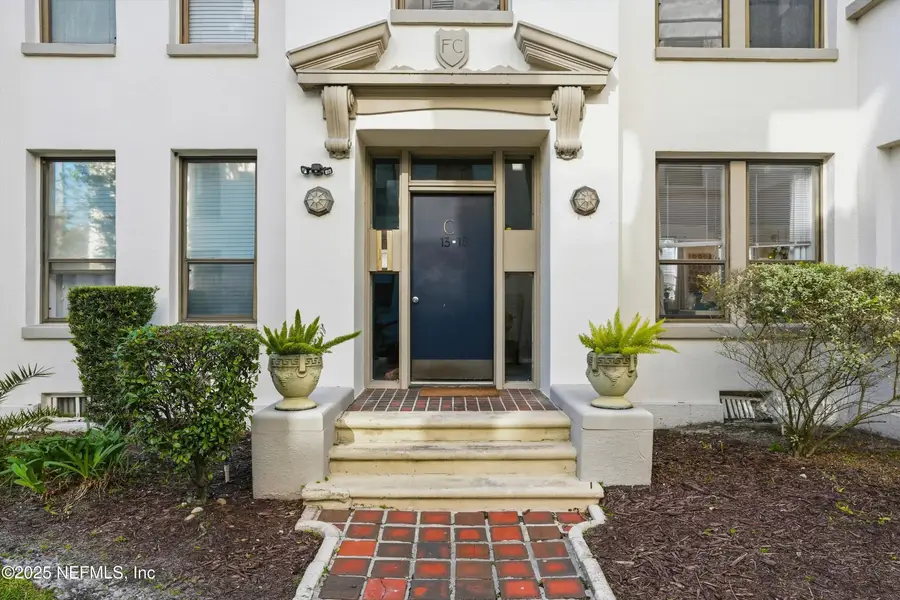 2545 Oak Street #18, Jacksonville, FL 32204 - Image #2