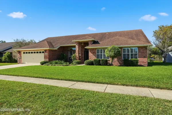 10292 Triple Crown Avenue, Jacksonville, FL 32257