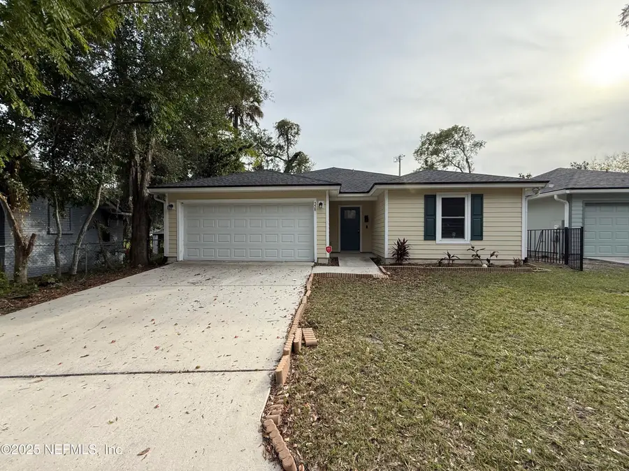 558 E 60th Street, Jacksonville, FL 32208 - Image #2