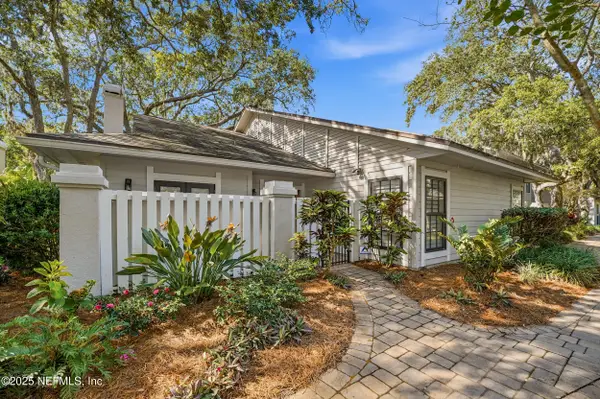 35 Sea Winds S Lane, Ponte Vedra Beach, FL 32082