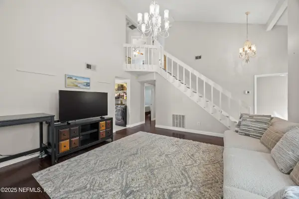 487 14th S Avenue, Jacksonville Beach, FL 32250