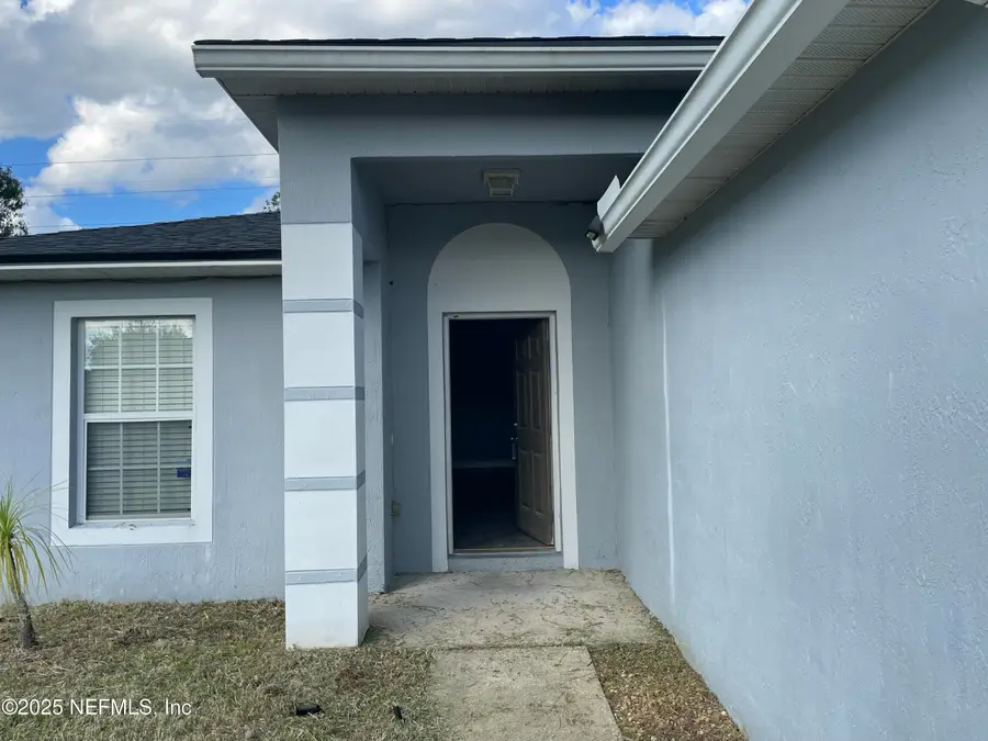 5569 Lafayette Park N Drive, Jacksonville, FL 32244 - Image #2