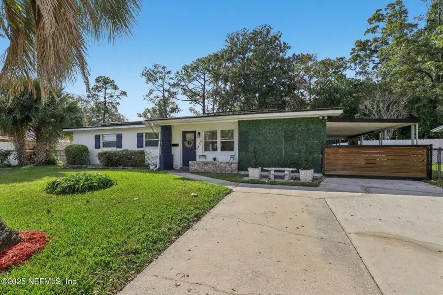 4450 Revelstoke Drive, Jacksonville, FL 32207 - Image #3