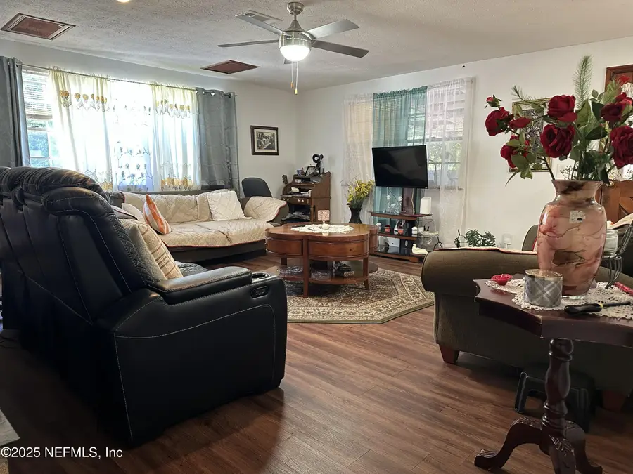 3617 Bunnell Drive, Jacksonville, FL 32246 - Image #2