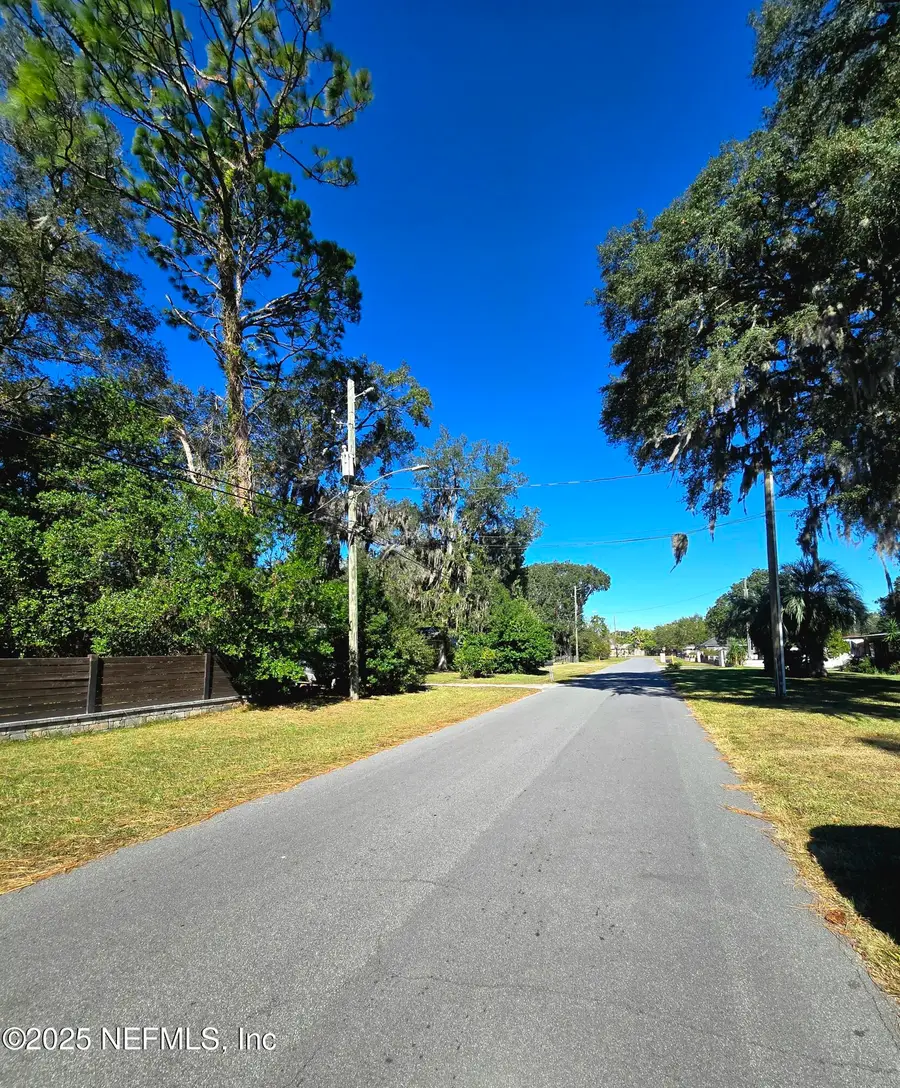 6107 Carlton Road, Jacksonville, FL 32244 - Image #2