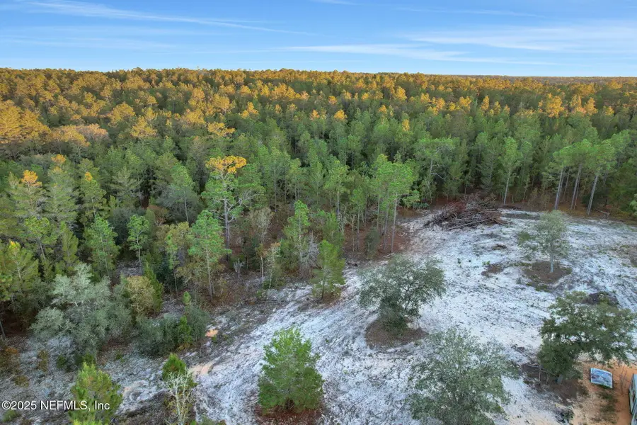 161 Windy Hills Road, Hawthorne, FL 32640 - Image #2