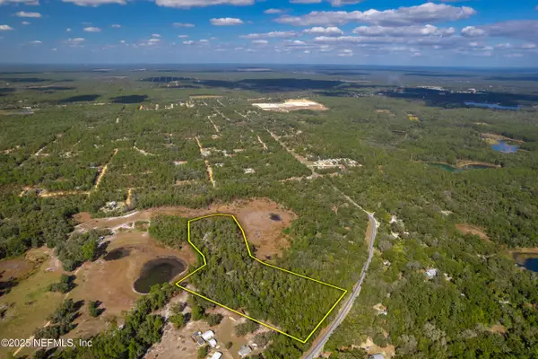 126 Keuka Cemetary Road, Interlachen, FL 32148