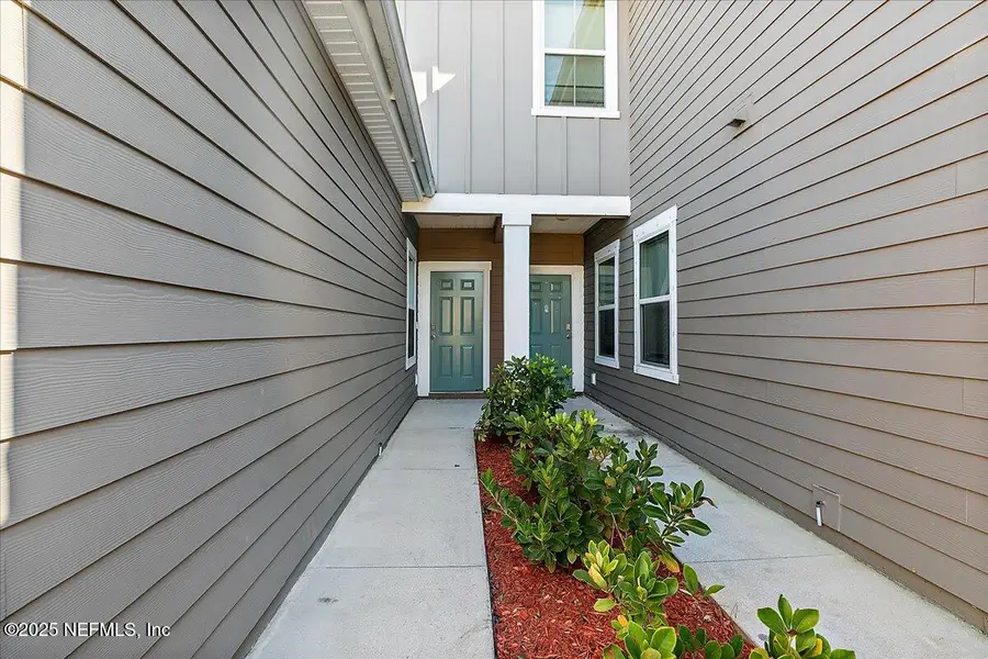 7879 Echo Springs Road, Jacksonville, FL 32256 - Image #2