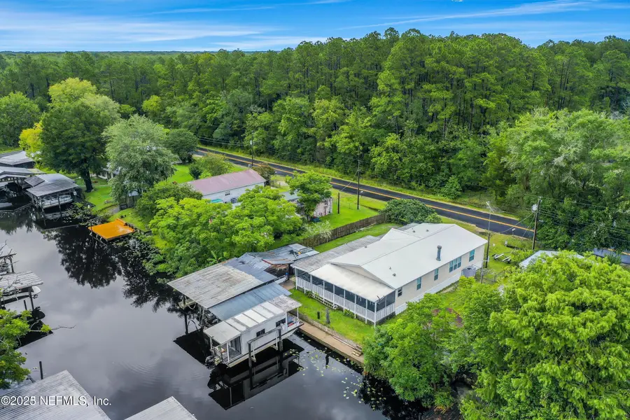 115 Walt Lane, Satsuma, FL 32189 - Image #2