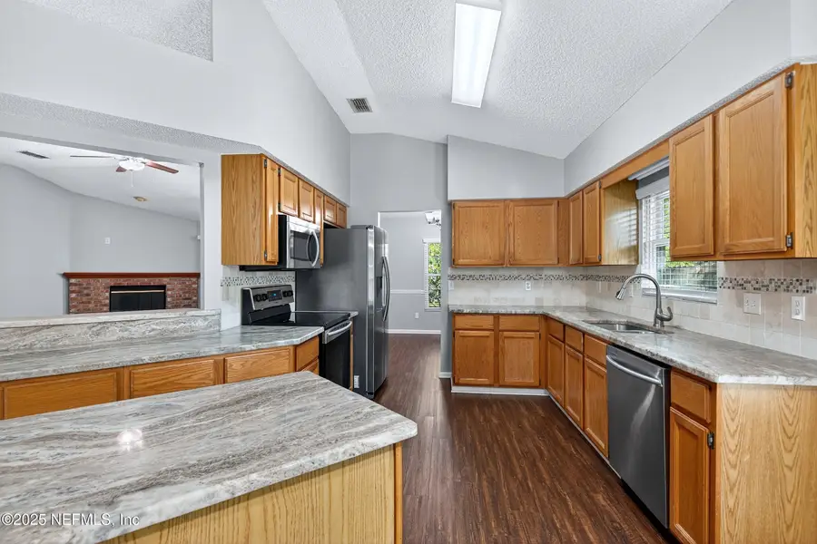 8203 Teaticket Drive, Jacksonville, FL 32244 - Image #2