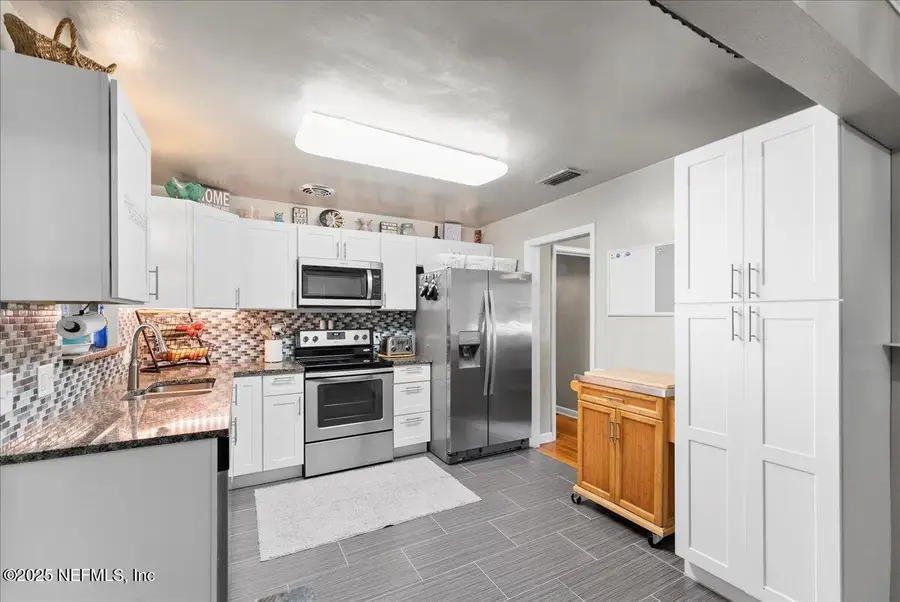 3770 Haslett E Drive, Jacksonville, FL 32277 - Image #2