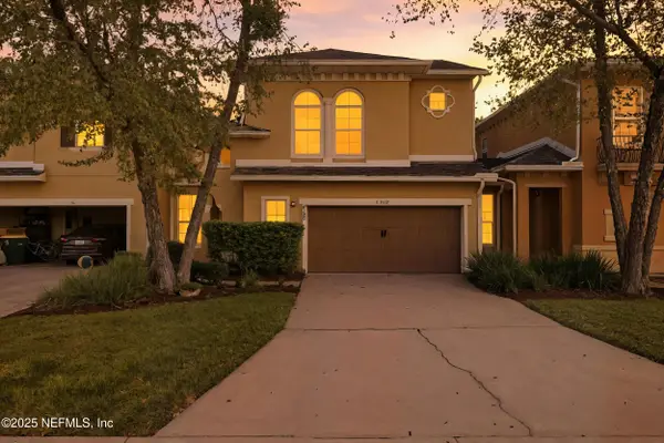 6129 Clearsky Drive, Jacksonville, FL 32258