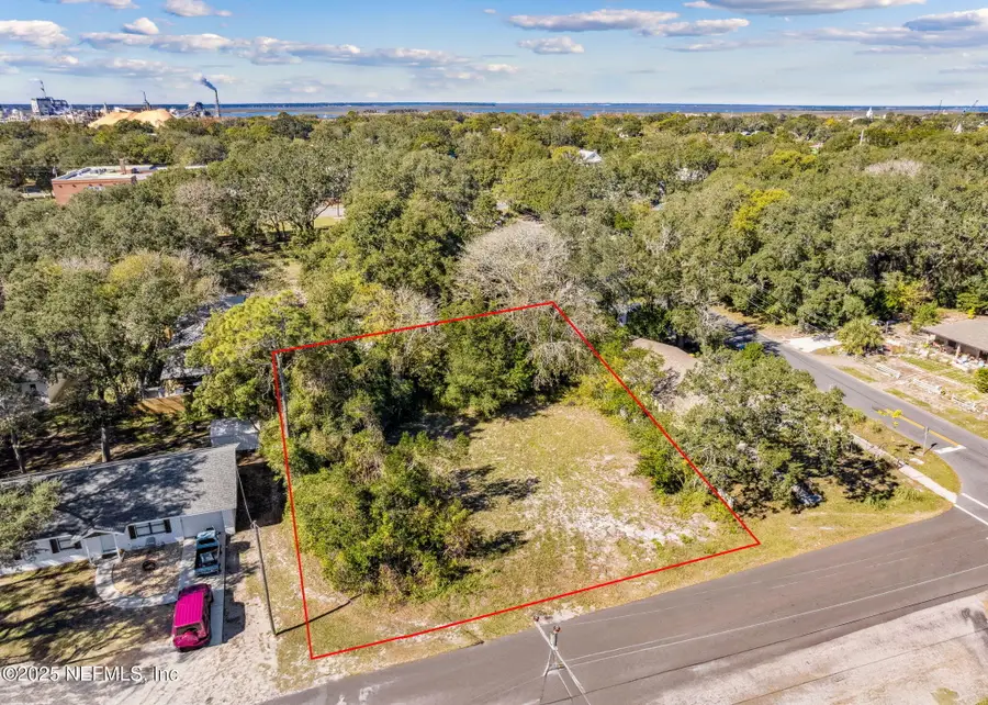 507 S 12th Street, Fernandina Beach, FL 32034 - #3