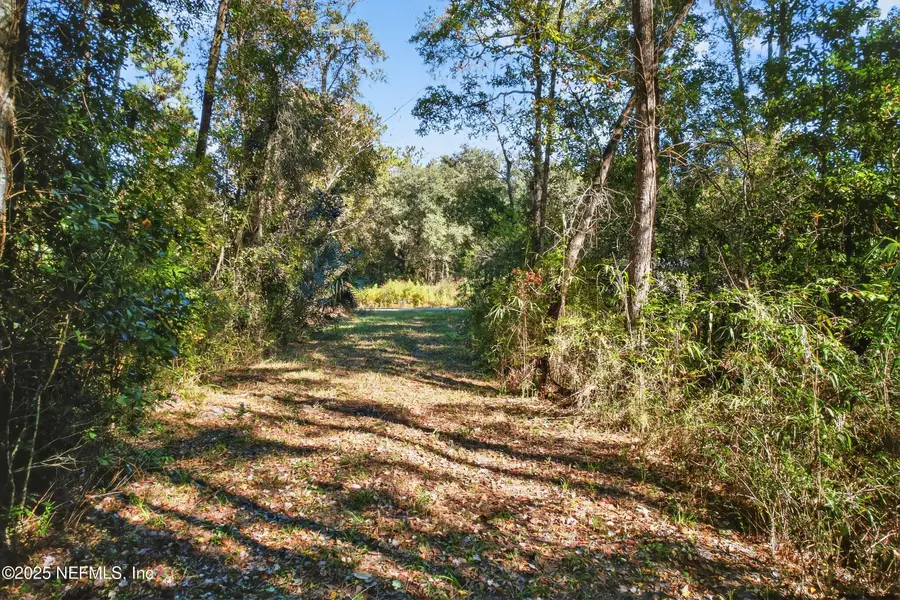 16082 Ressie W Drive, Jacksonville, FL 32218 - Image #2