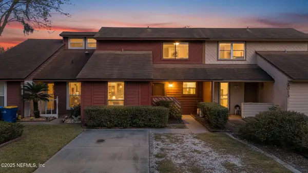 2019 Oak Water Drive, Jacksonville, FL 32225