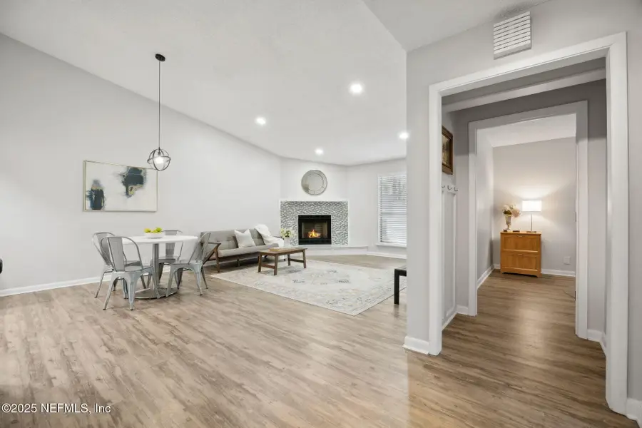 10430 Big Tree E Circle, Jacksonville, FL 32257 - Image #3