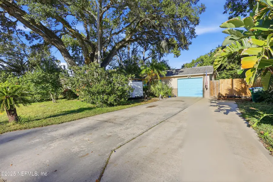 711 Grove Avenue, Holly Hill, FL 32117 - Image #2
