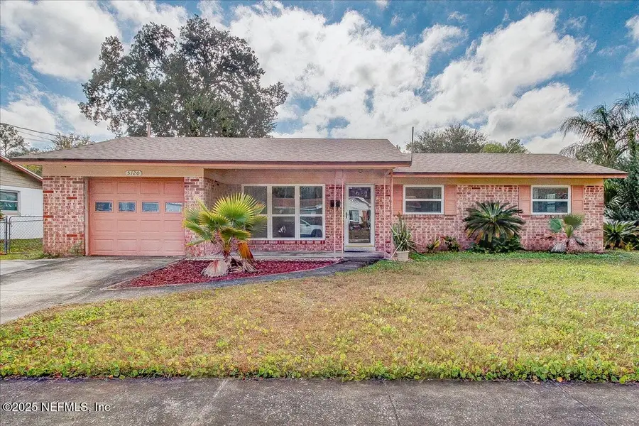 5120 Robert Scott N Drive, Jacksonville, FL 32207 - Image #2