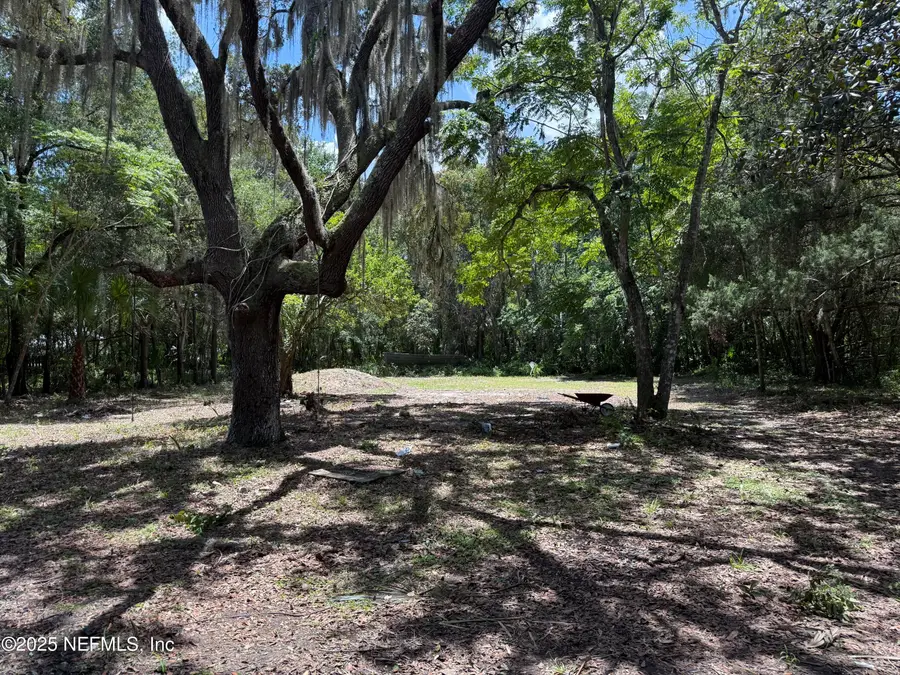 225 Pleasant Street, Pomona Park, FL 32181 - Image #2