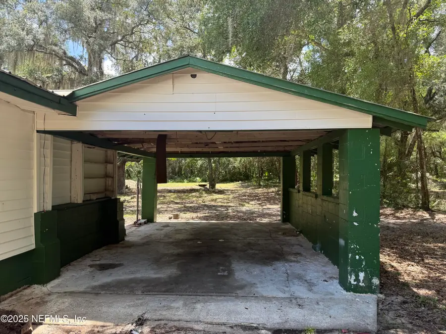 225 Pleasant Street, Pomona Park, FL 32181 - Image #3