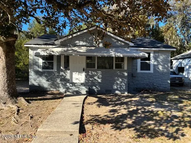 557 Chestnut Drive, Jacksonville, FL 32208 - Image #2